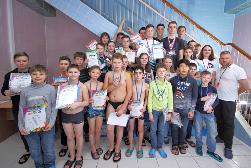 Апрельские соревнования по подводному спорту и плаванию